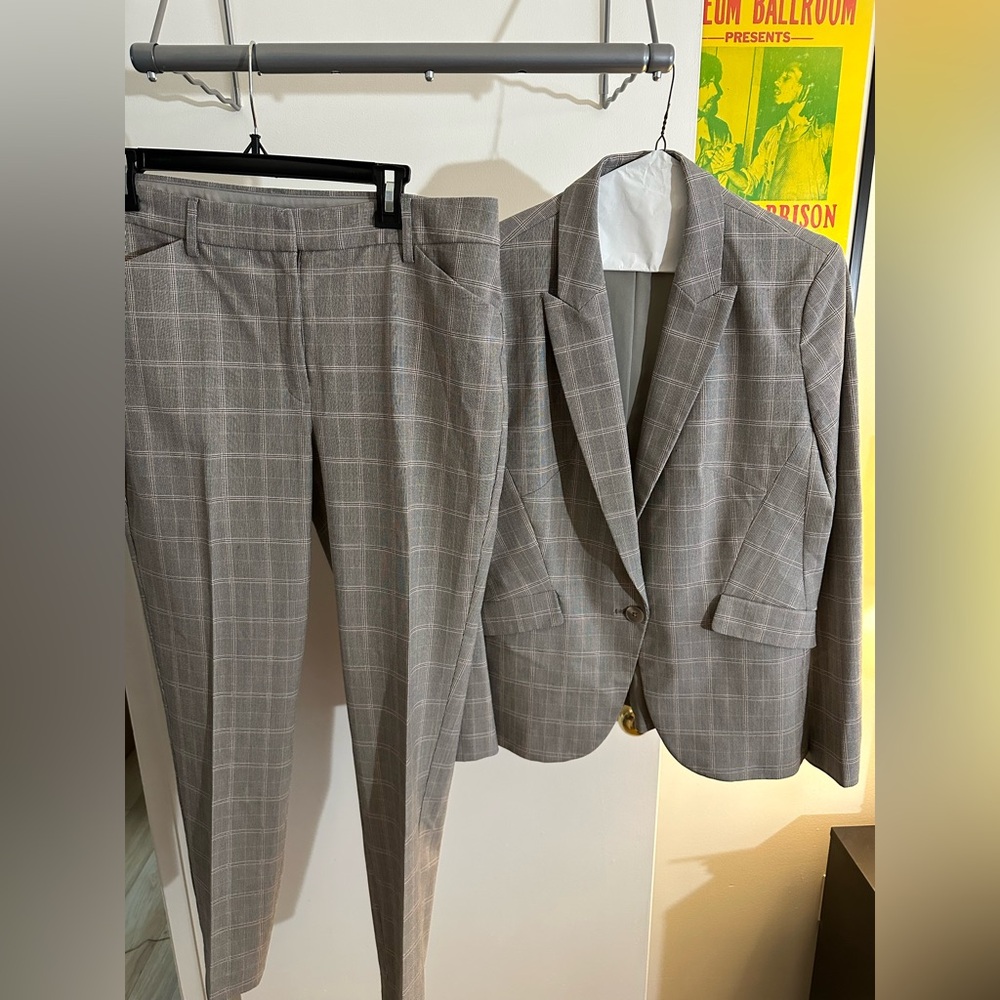 Express Women's Gray Plaid Suit
